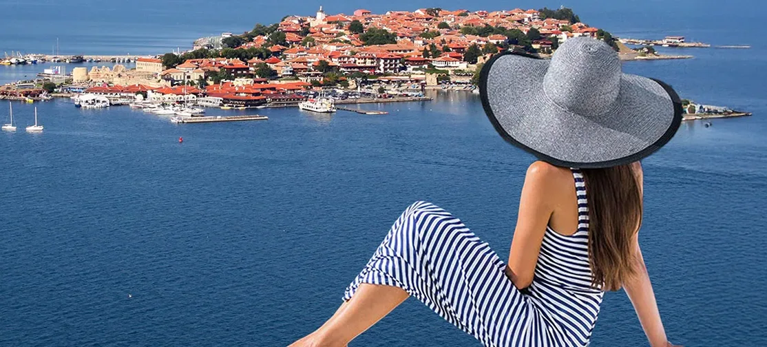 Blick auf Nessebar vom Schwarzen Meer